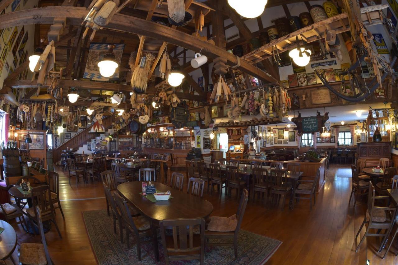 Alte Brauerei Kasbachtal Hotel ภายนอก รูปภาพ